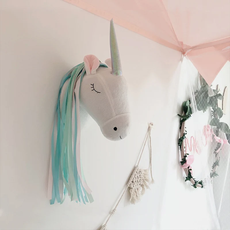 Baby Unicorn Nursery - زينة حائط على شكل رأس حيوان