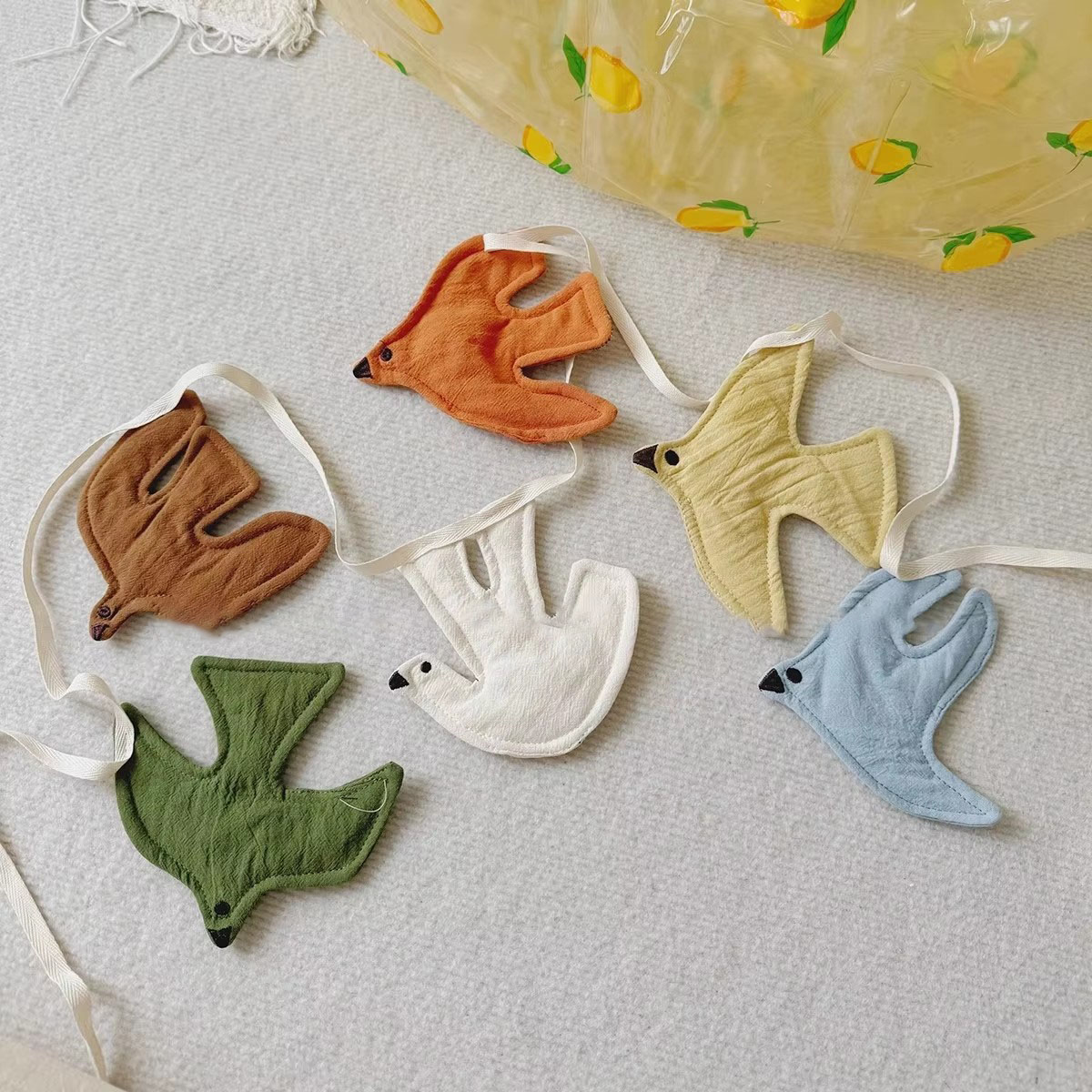 Baby Nursery Artwork - أعلام قماشية على شكل طيور لتزيين
