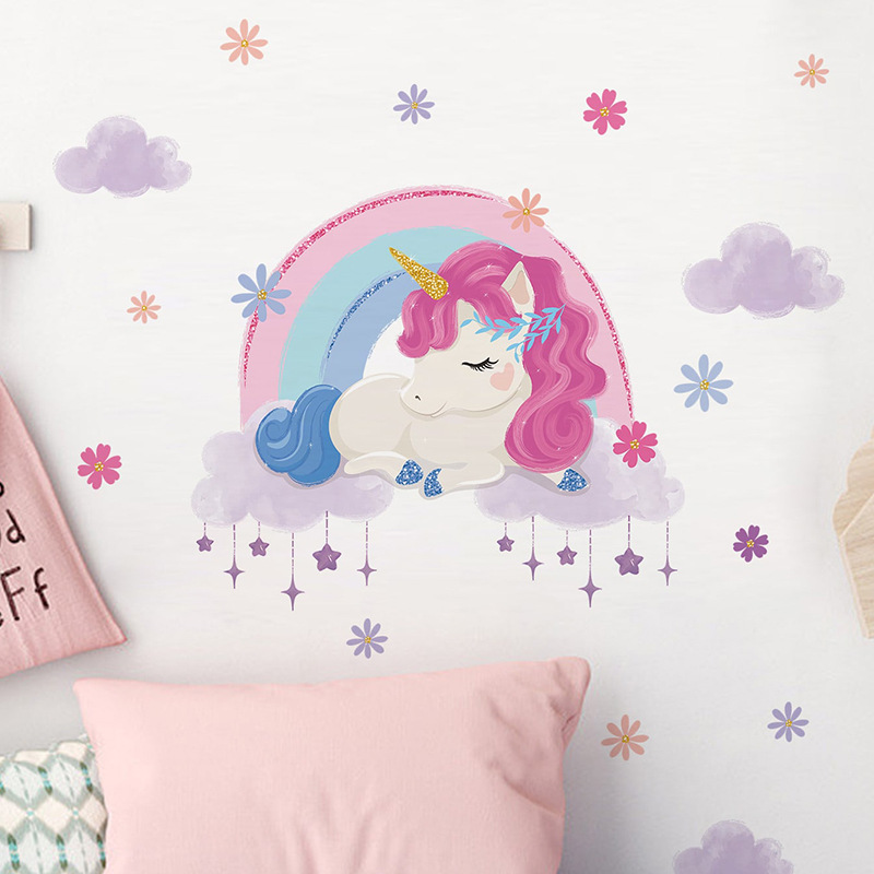 ملصقات حائط مضيئة برسوم كرتوني - مراجعة Baby Unicorn Nursery وسعره