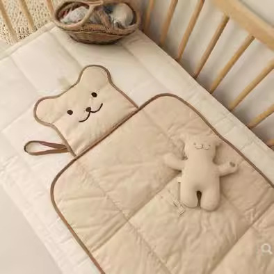 الوليد الطفل سجادة لتغيير الحف - مراجعة Baby Mattress Waterproof وسعره