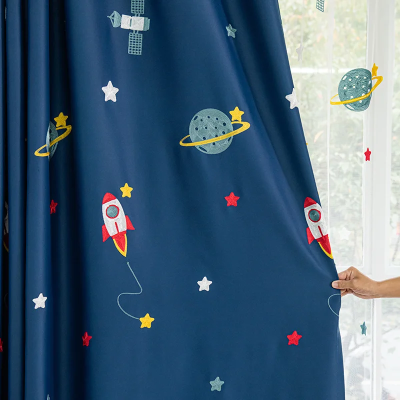 الأزرق الداكن الكرتون صاروخ سف - مراجعة Blackout Curtain Nursery وسعره