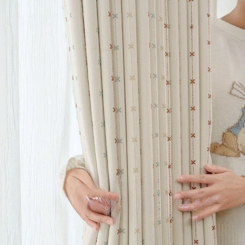 ستائر شينيل لغرفة الأطفال من ر - مراجعة Blackout Curtain Nursery وسعره