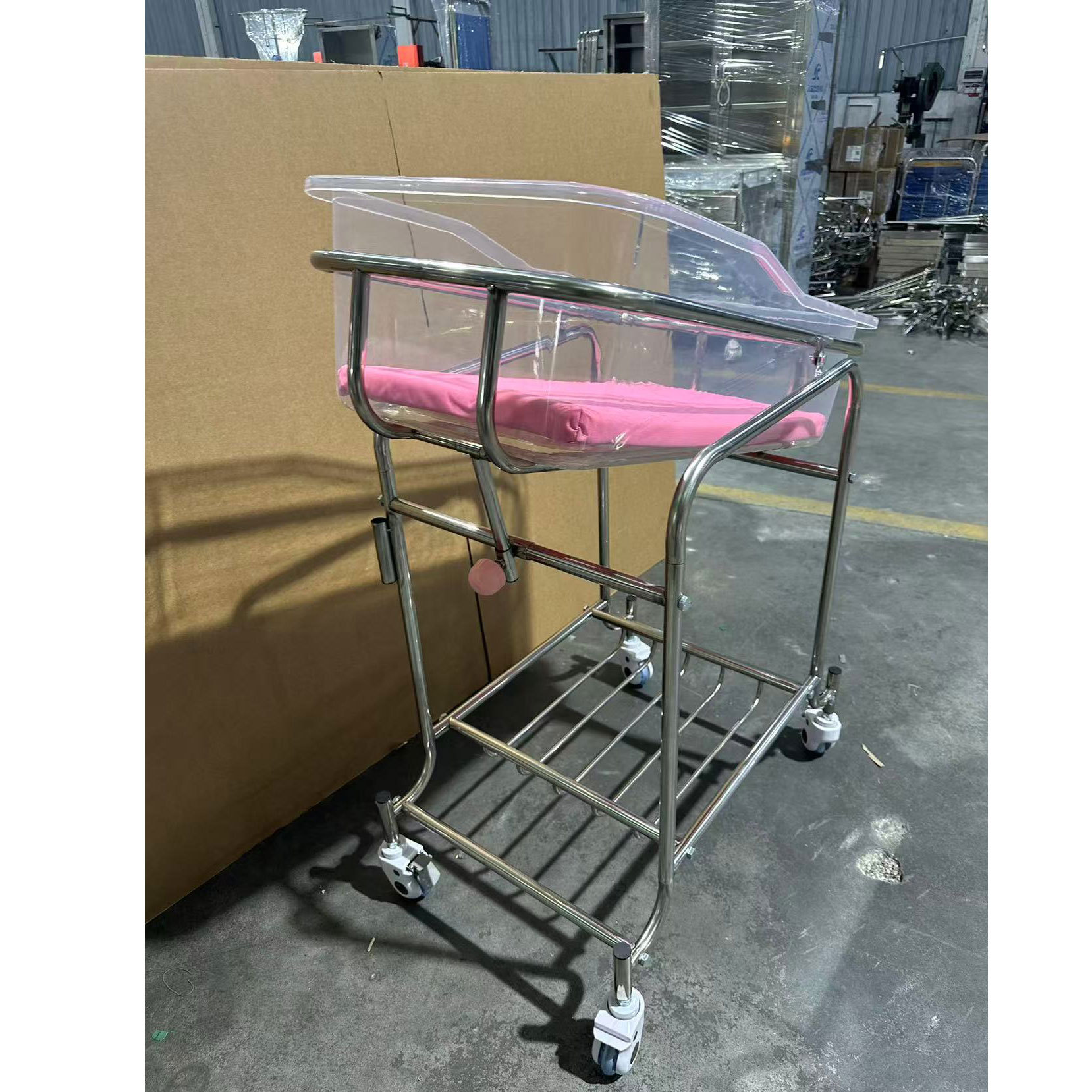 عربة أطفال من الفولاذ المقاوم  - مراجعة Baby Nursery Cart وسعره